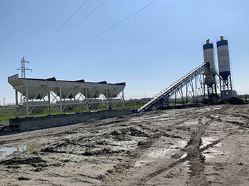 HZS90 Бетонный завод работает в Узбекистане